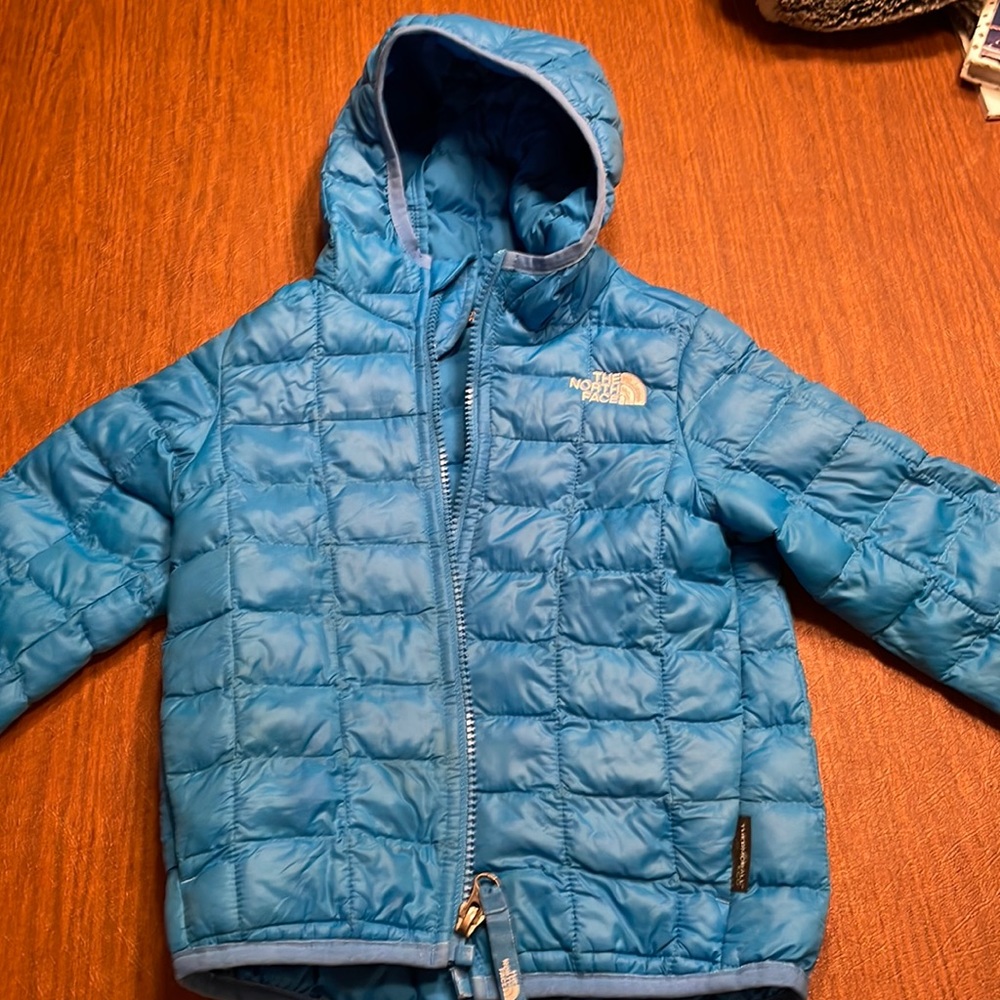 North face thermoball jacket size 3T